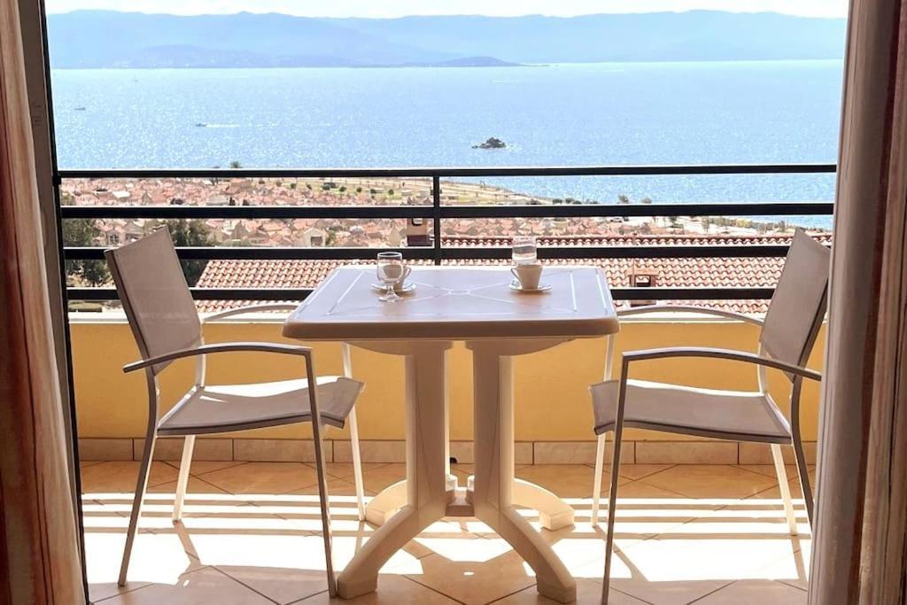 Studio Cosy Avec Vue Mer Ajaccio  Kültér fotó